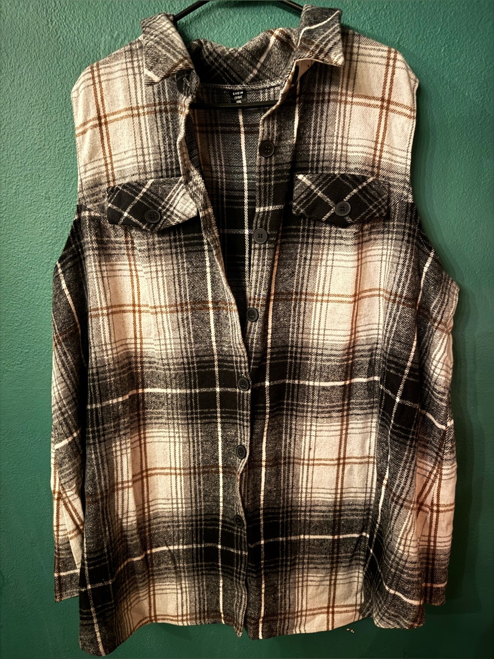 SHEIN Black, Cream & Brown Plaid Sleeveless Shacket